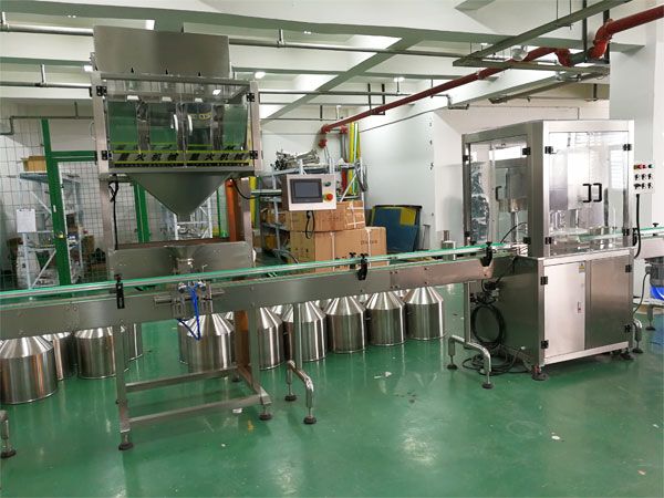 顆粒自動(dòng)化包裝流水線設(shè)備實(shí)拍圖