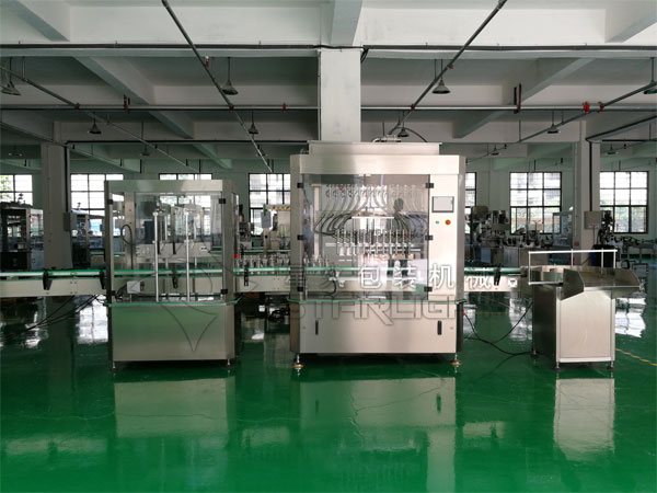 芝麻油灌裝機-芝麻油灌裝流水線-瓶裝芝麻油包裝流水線星火廠房實拍圖